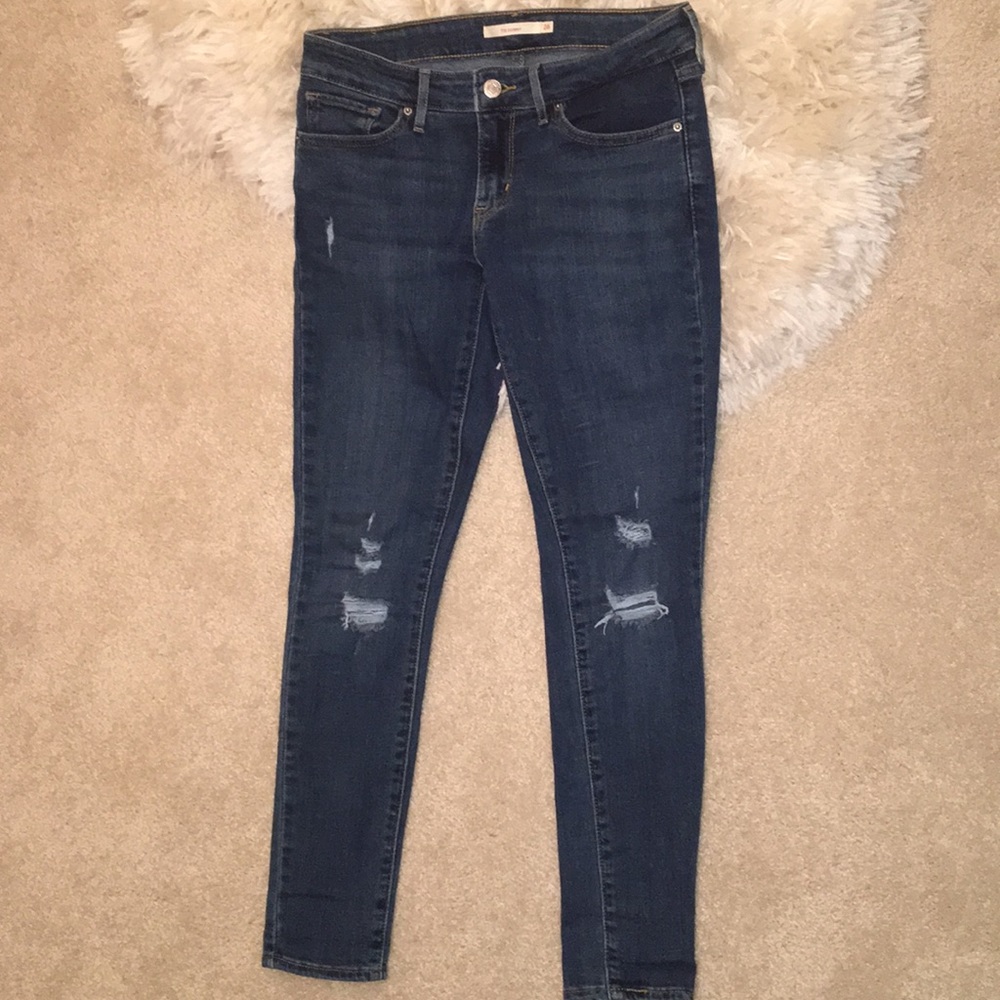 Levi’s 711 Ripped Skinny Jean: size 26